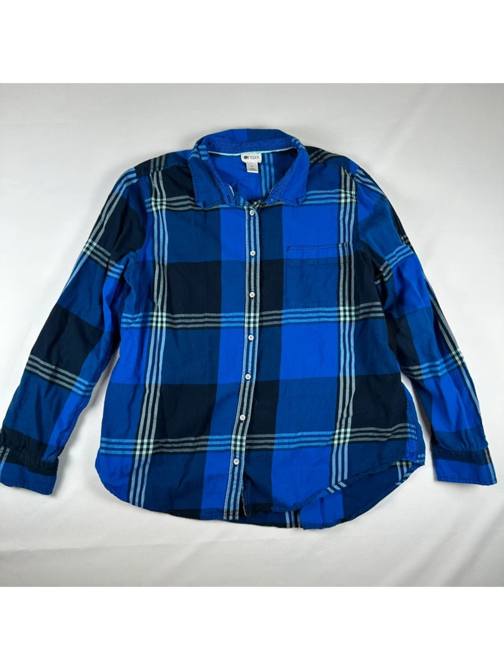 Stylus Womens Flannel Shirt Sz XL Blue Navy Plaid Button Up Long Sleeve